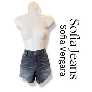 Sofia Jeans Lila Dark Wash Destructed Mid Rise Denim Shorts Size 12 LIKE NEW!